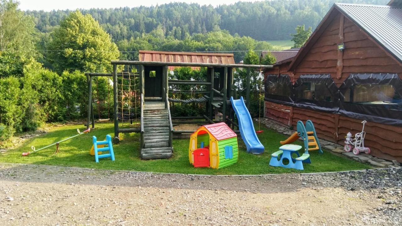 U Zrodel Strwiaza Villa Ustrzyki Dolne Kültér fotó